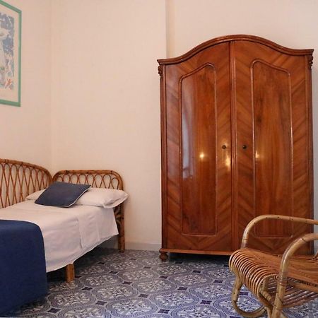 Villa Del Melograno Patti Extérieur photo